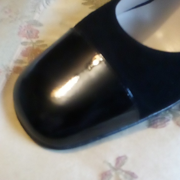 Chanel Cambon sling back shoes 37.5 = 7.5 USA black w/ blk patent toe - Picture 10 of 16